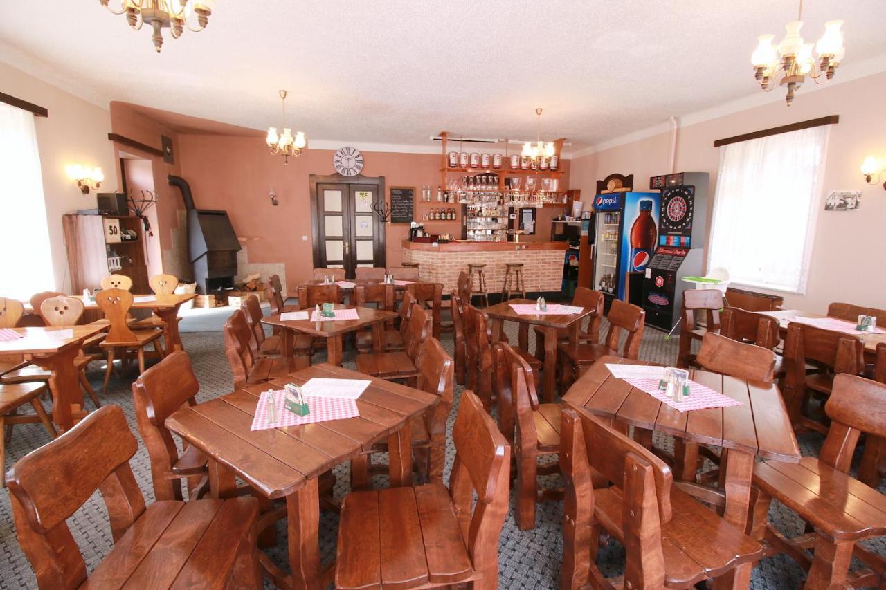 Penzion Paseky U Zapadlych Vlastencu מראה חיצוני תמונה